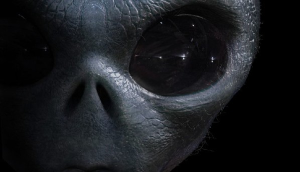 Podem extraterrestres invisíveis estarem vivendo entre nós? Sim, mas não como pensamos